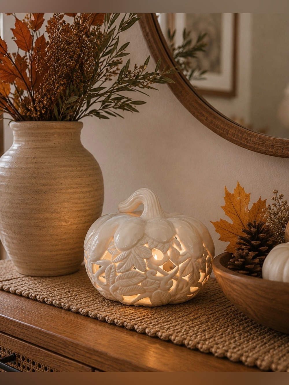 VTG Ceramic White Glazed Pumpkin. - Picture 10 of 10